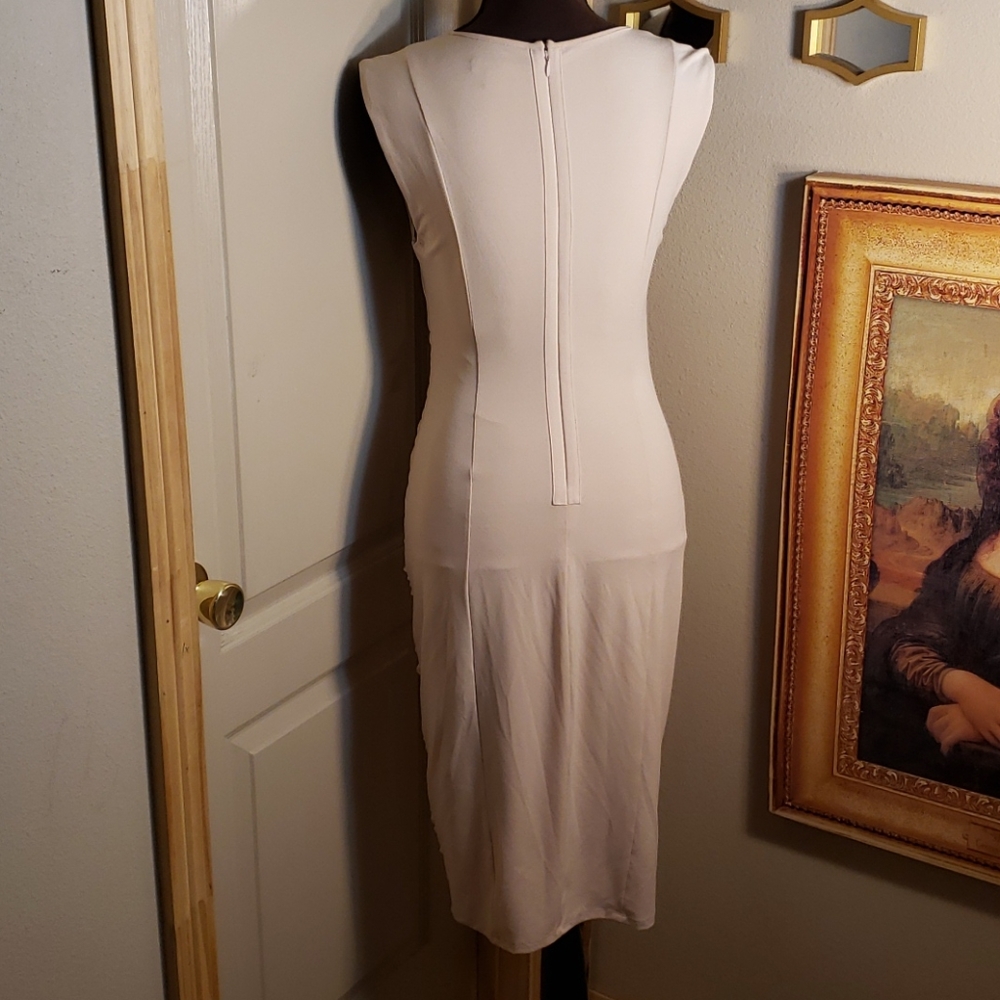 Nwot guess by Marciano medium Norie dress ruched - Picture 5 of 8